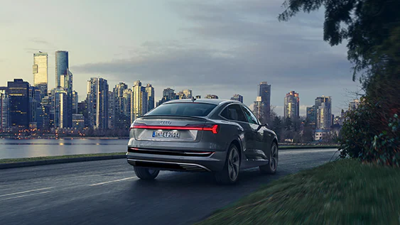 미션3_Audi e-tron Sportback_563x317.jpg